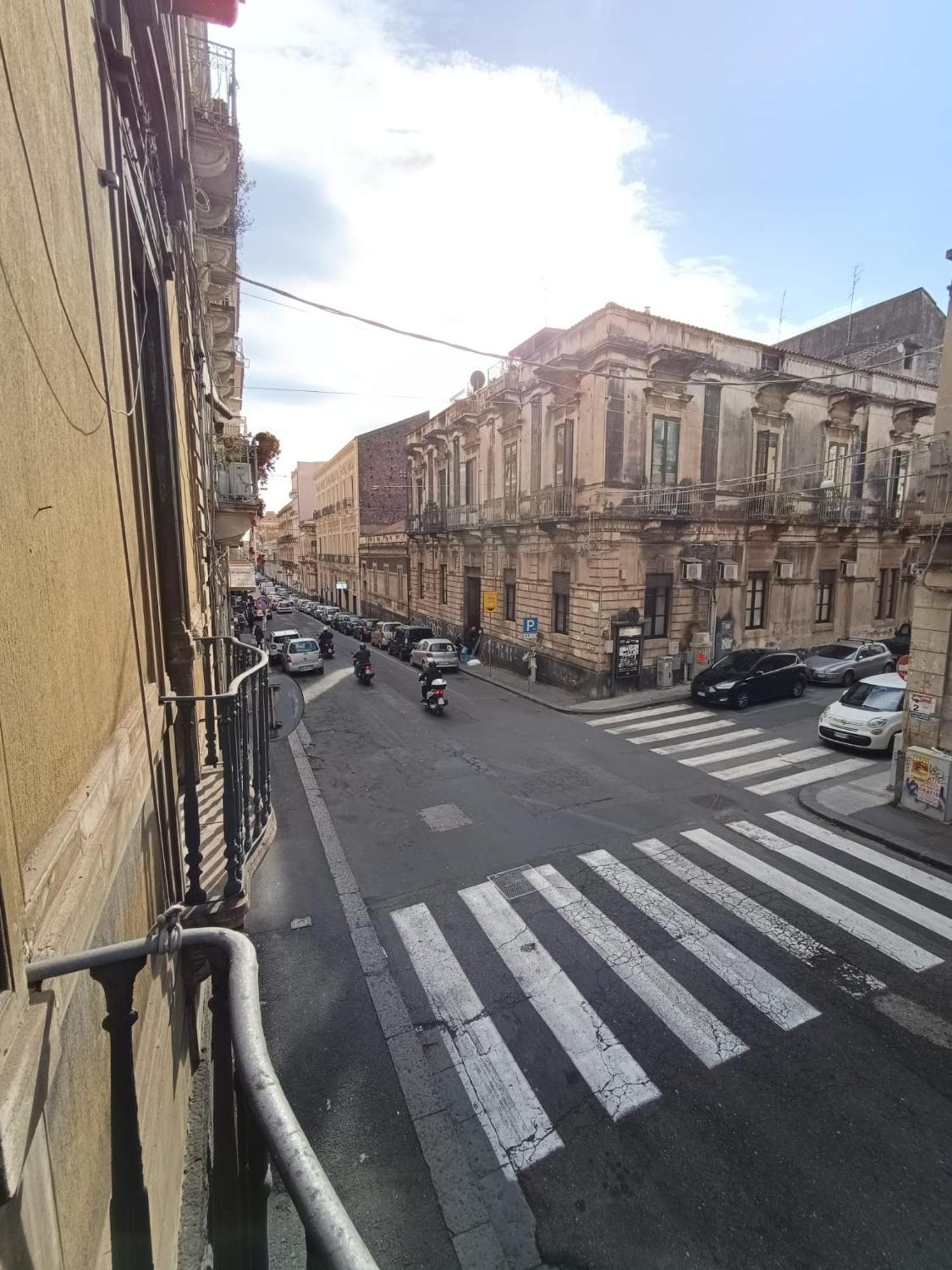Cortile Dei Sogni Appartement Catánia Buitenkant foto